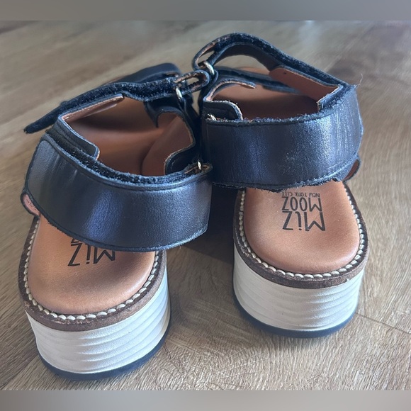 Miz Mooz Leather Adjustable Sport Sandals Violetta Black Size 41 - Picture 4 of 10